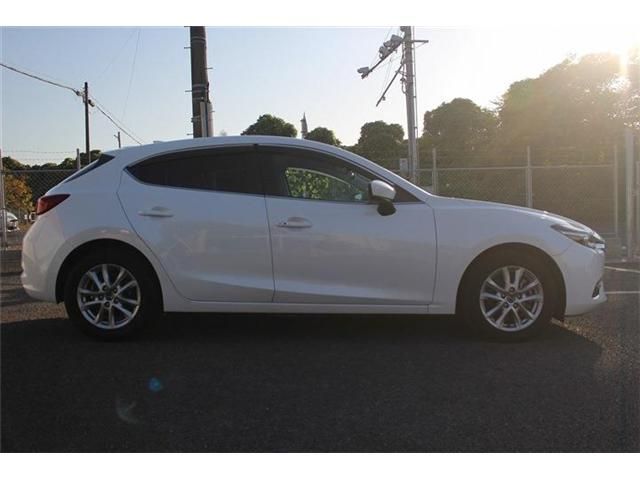 MAZDA AXELA SPORTS 2017