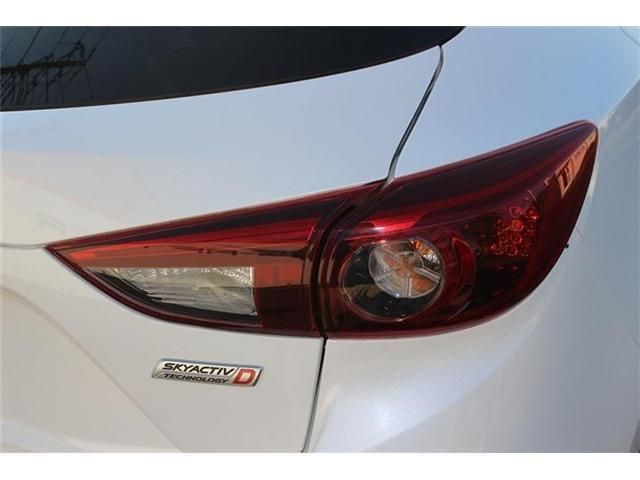 MAZDA AXELA SPORTS 2017