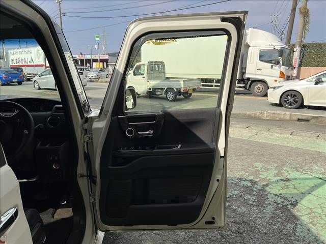 HONDA N BOX CUSTOM 2019