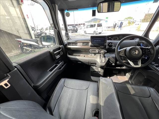 HONDA N BOX CUSTOM 2019