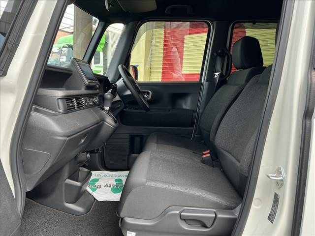 HONDA N BOX CUSTOM 2024