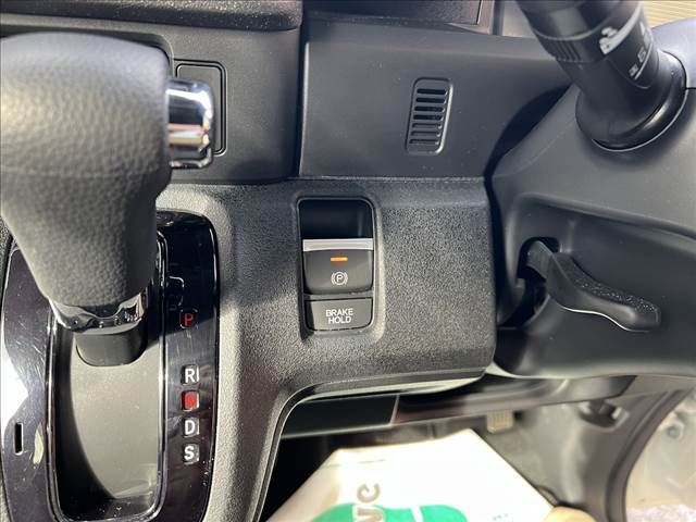 HONDA N BOX CUSTOM 2024