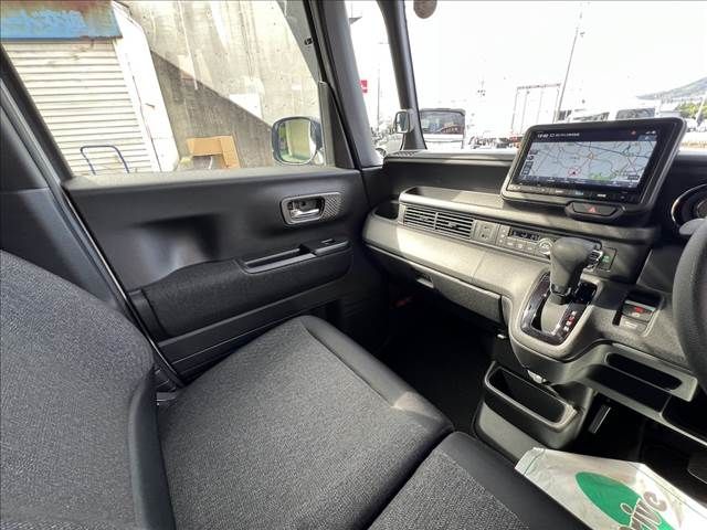 HONDA N BOX CUSTOM 2024