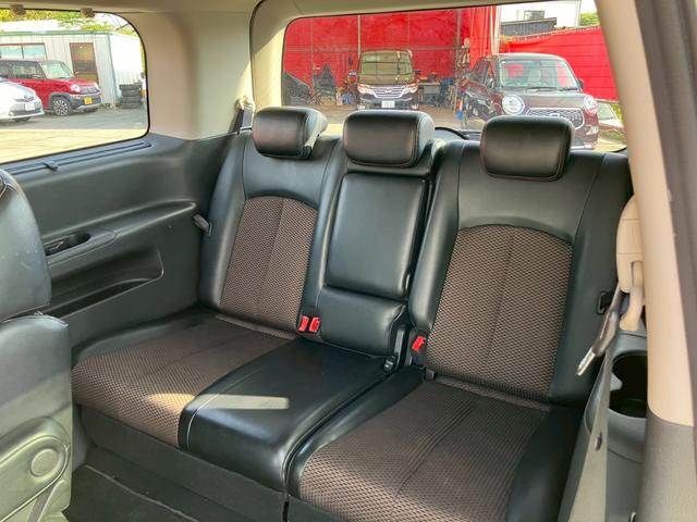 NISSAN ELGRAND 2012