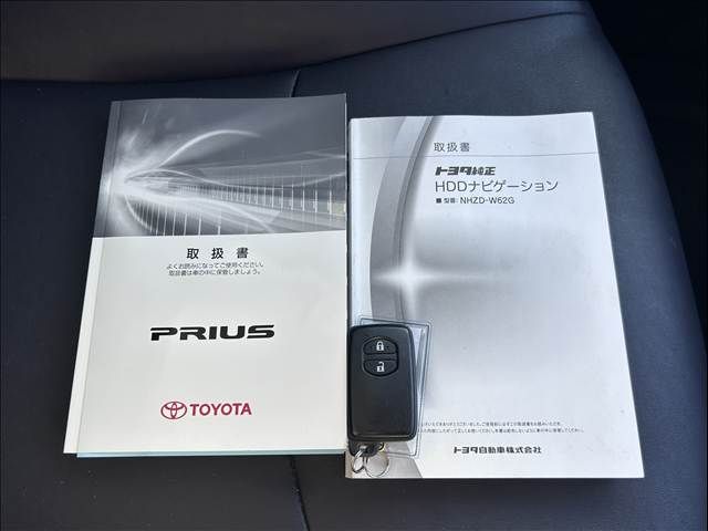 TOYOTA PRIUS 2013
