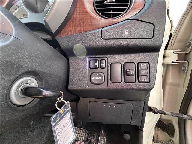 DAIHATSU MIRA GINO 2006