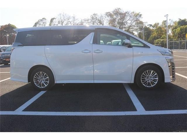 TOYOTA VELLFIRE  HYBRID 4WD 2020