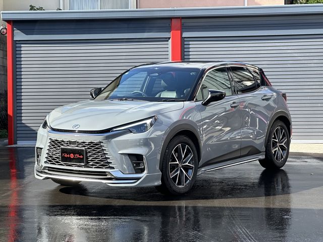 TOYOTA LEXUS LBX 2024