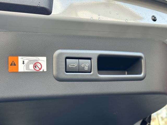 TOYOTA LEXUS LBX 2024