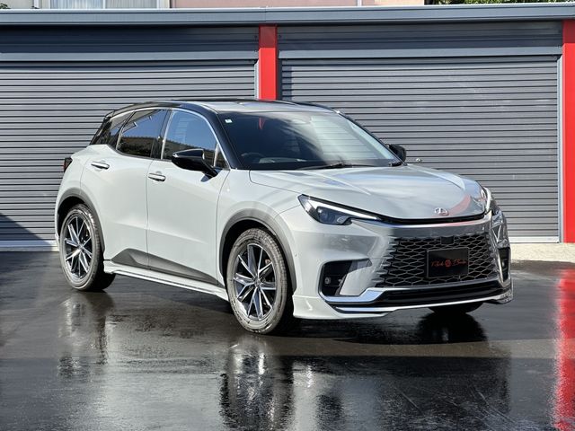 TOYOTA LEXUS LBX 2024