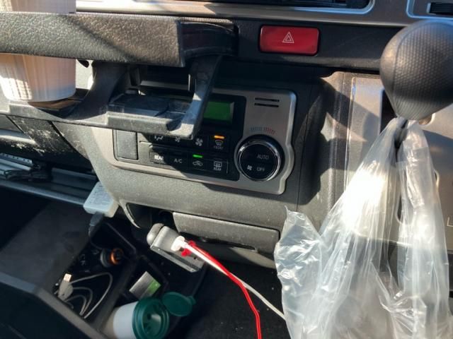 TOYOTA HIACE van 2WD 2014