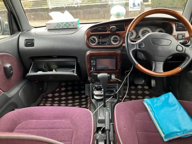 DAIHATSU MIRA GINO 2000