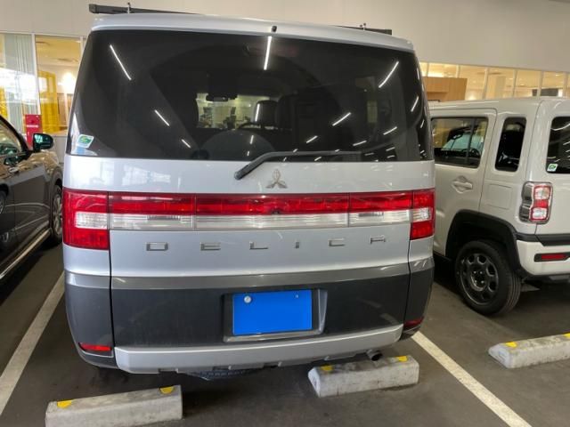 MITSUBISHI DELICA D:5 4WD 2010