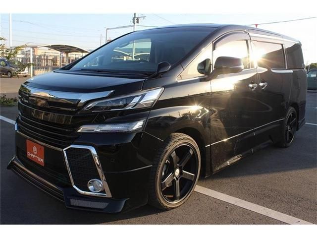 TOYOTA VELLFIRE 2016