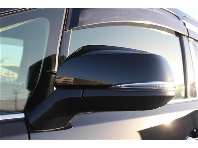 TOYOTA VELLFIRE 2016