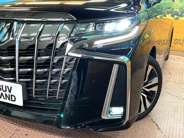 TOYOTA ALPHARD 2022