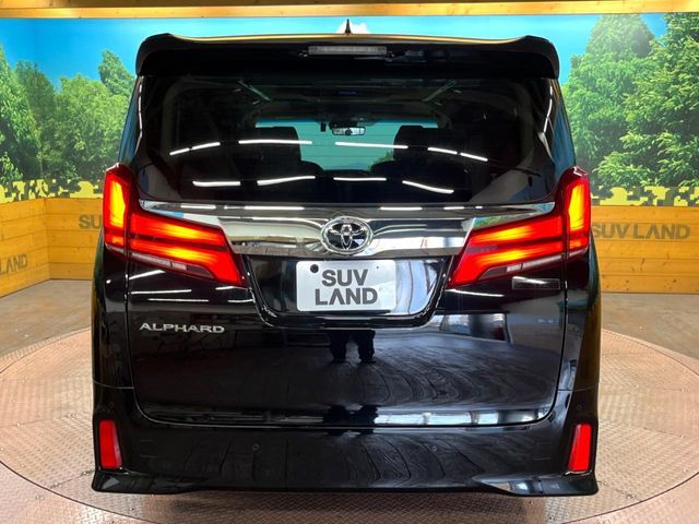 TOYOTA ALPHARD 2022