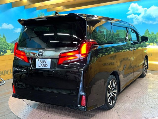 TOYOTA ALPHARD 2022