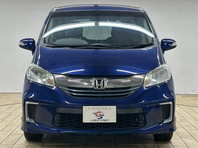 HONDA FREED HYBRID 2015