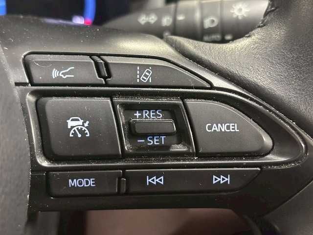 TOYOTA YARIS CROSS HYBRID 2021