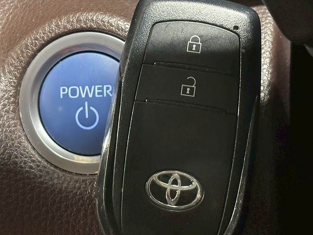 TOYOTA YARIS CROSS HYBRID 2021