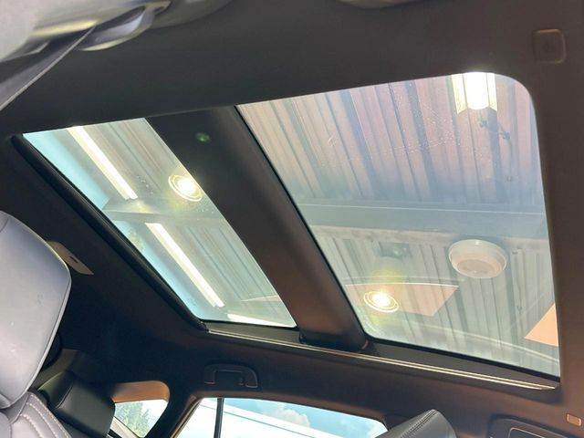 TOYOTA HARRIER HYBRID 2023