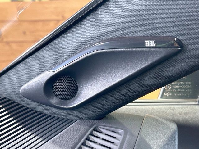 TOYOTA HARRIER HYBRID 2023