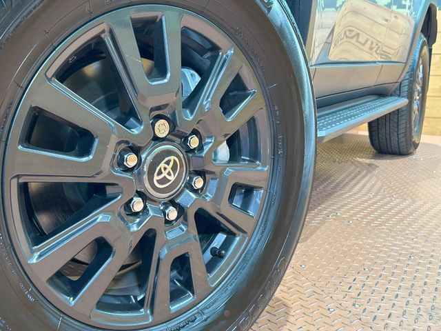 TOYOTA LANDCRUISER 250 2025