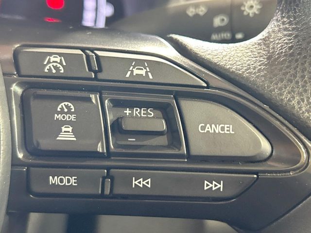 TOYOTA YARIS CROSS 2025