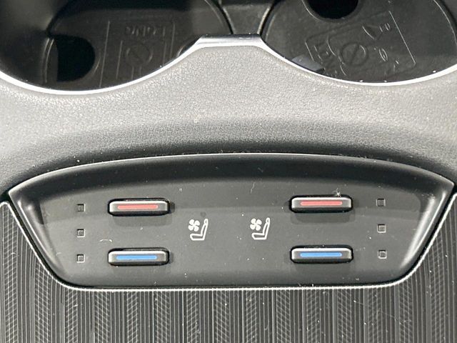 TOYOTA HARRIER 2WD 2021