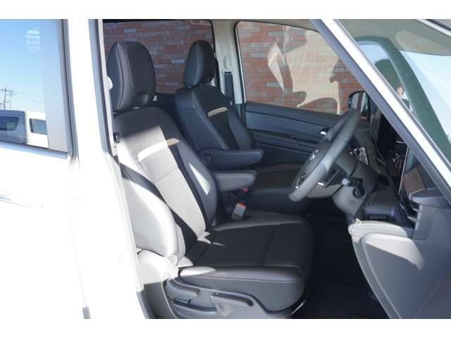 NISSAN SERENA  WG 2025