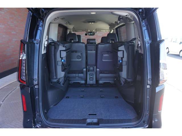 NISSAN SERENA  WG 2025