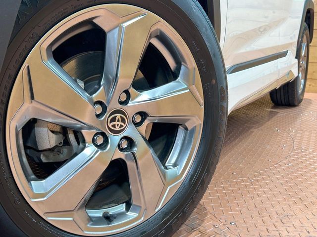 TOYOTA RAV4 4WD 2020