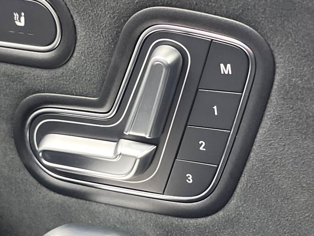 MERCEDES BENZ MERCEDES BENZ CLA class 2025