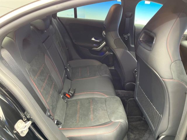 MERCEDES BENZ MERCEDES BENZ CLA class 2025