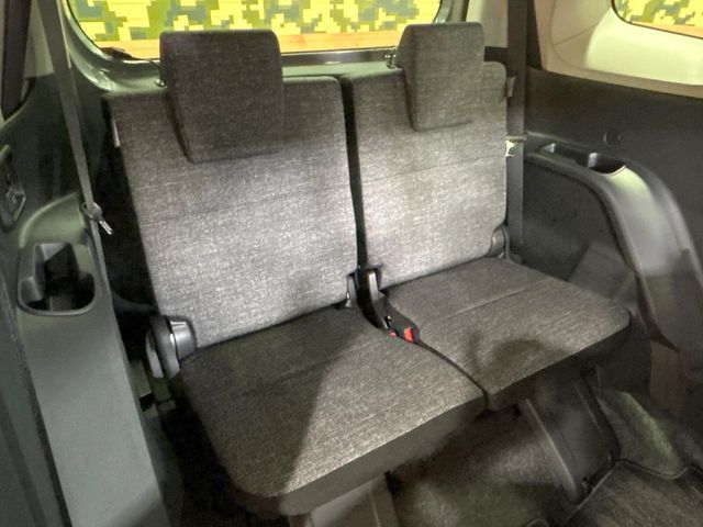 TOYOTA SIENTA HYBRID 2022