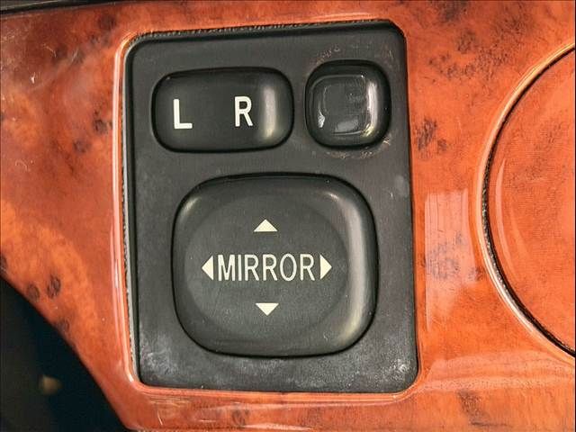 TOYOTA HIACE van 4WD 2015