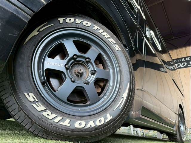 TOYOTA HIACE van 4WD 2015