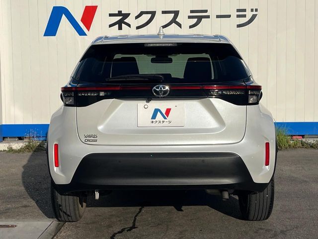 TOYOTA YARIS CROSS 2023