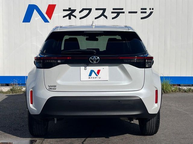 TOYOTA YARIS CROSS 2023