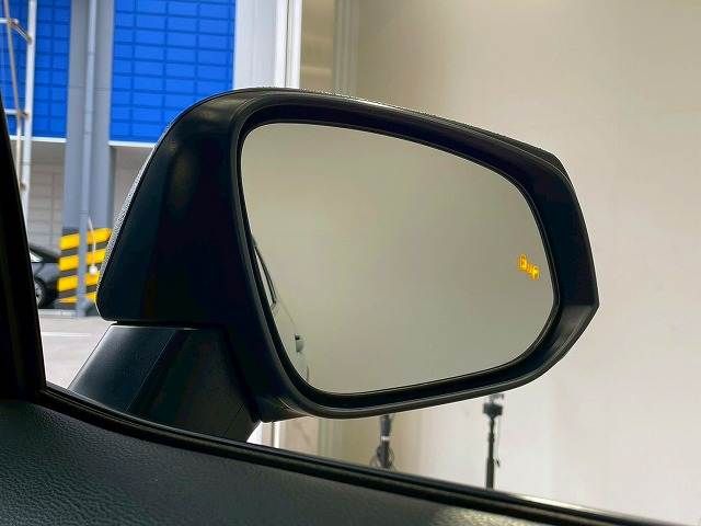 TOYOTA RAV4 4WD 2023