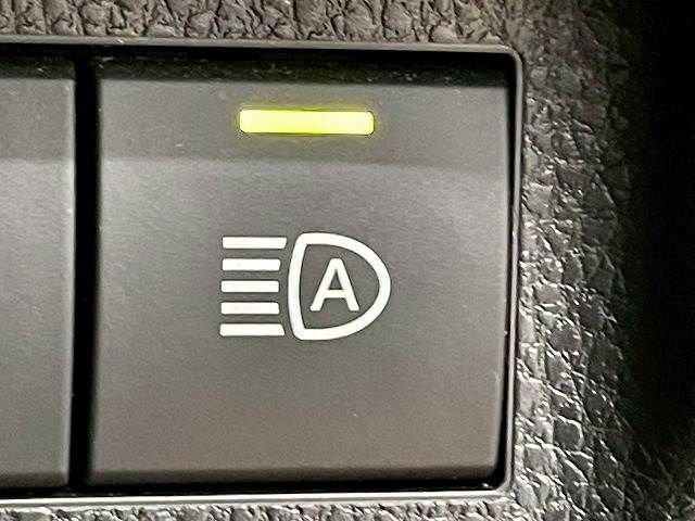 TOYOTA RAV4 4WD 2023