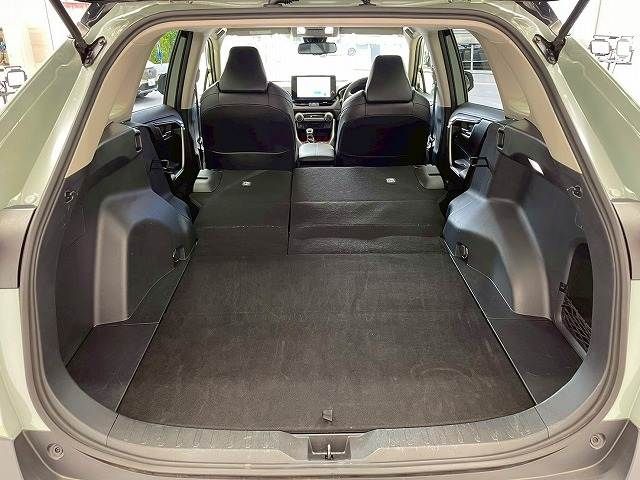 TOYOTA RAV4 4WD 2023