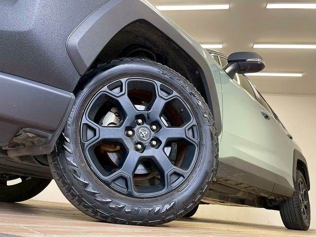 TOYOTA RAV4 4WD 2023