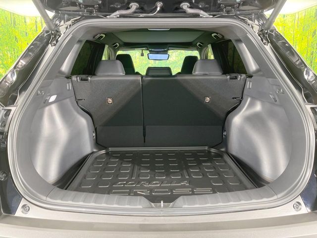 TOYOTA COROLLA CROSS HYBRID 2024