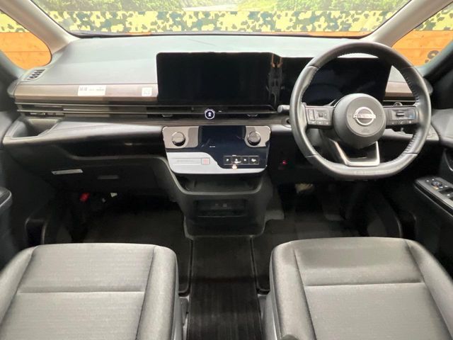 NISSAN SERENA  WG 4WD 2023