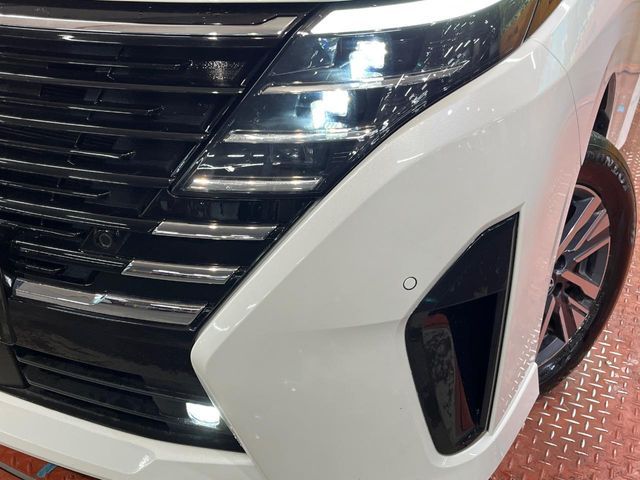 NISSAN SERENA  WG 4WD 2023