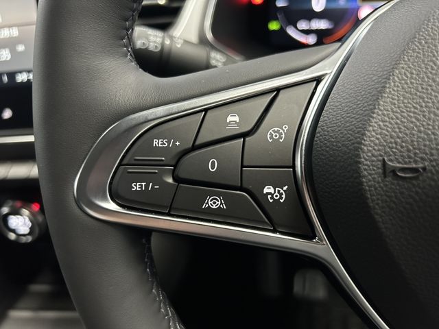 RENAULT RENAULT CAPTUR 2024