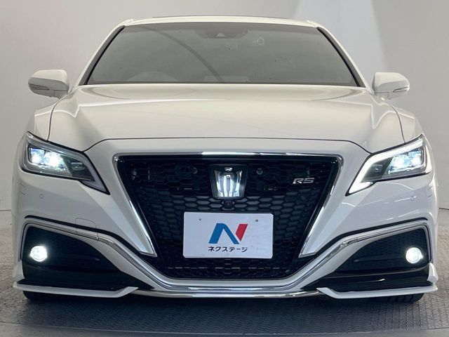 TOYOTA CROWN sedan hybrid 2020