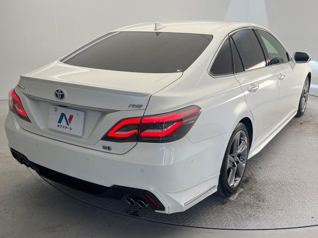 TOYOTA CROWN sedan hybrid 2020